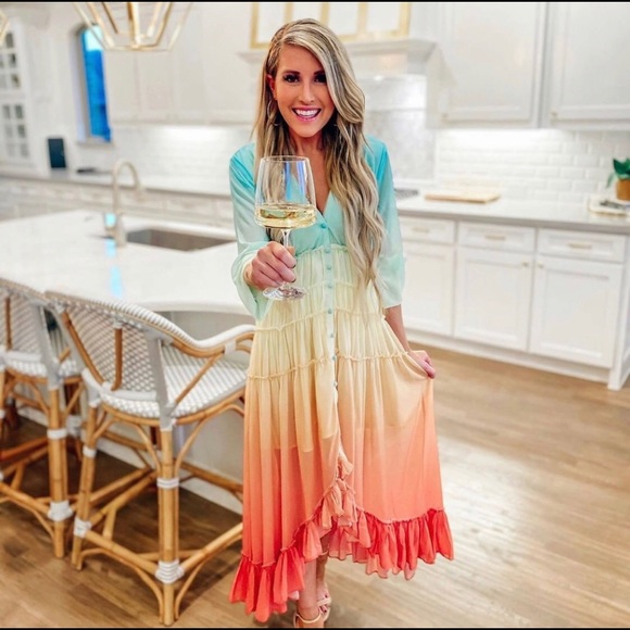 💫Last One💫 Rainbow ombré ruffle midi dress - Picture 3 of 8